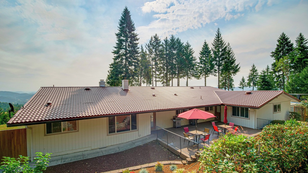 Photo of Outdoor in Roseburg