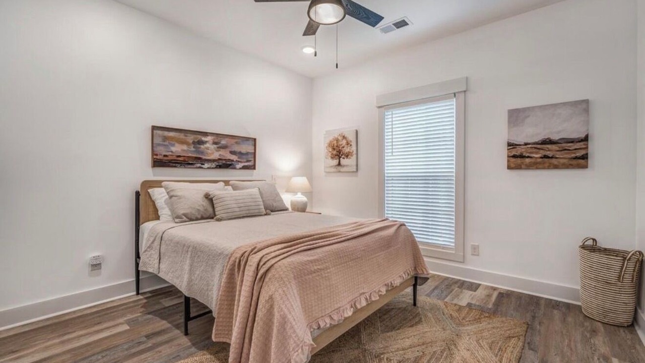 Photo of Bedroom in Counce