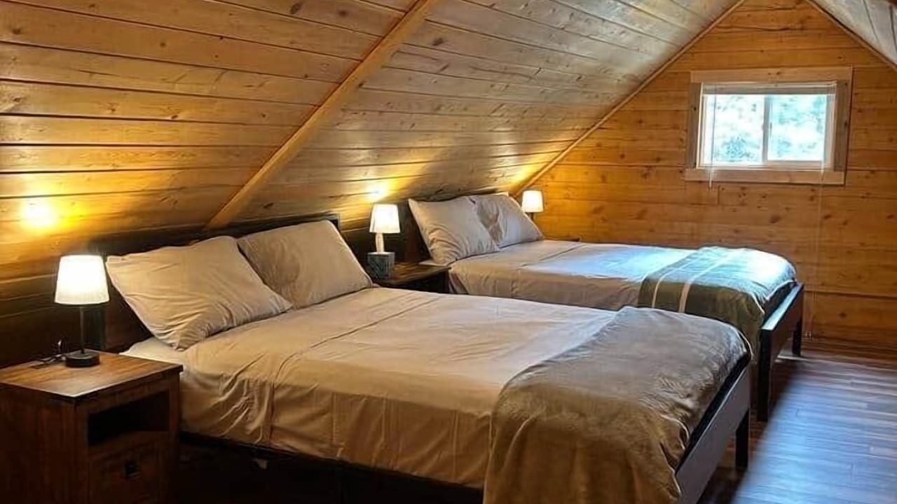 Photo of Bedroom in Cooke City-Silver Gate