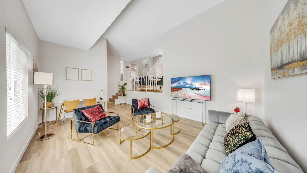 Photo of Livingroom in South Redondo