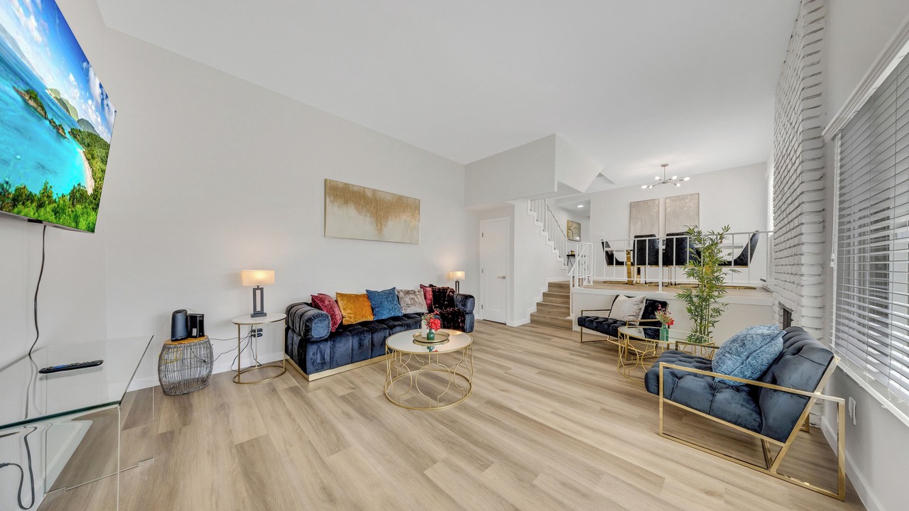 Photo of Livingroom in South Redondo