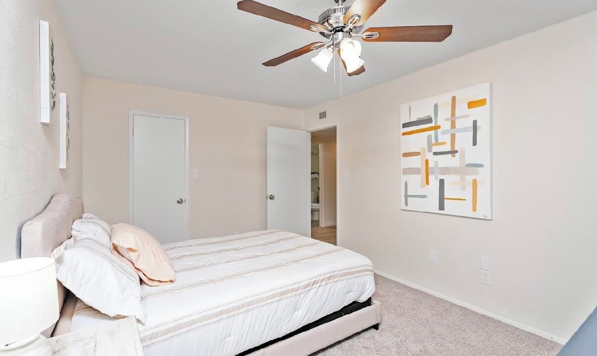 Photo of Bedroom in Northeast Carrollton