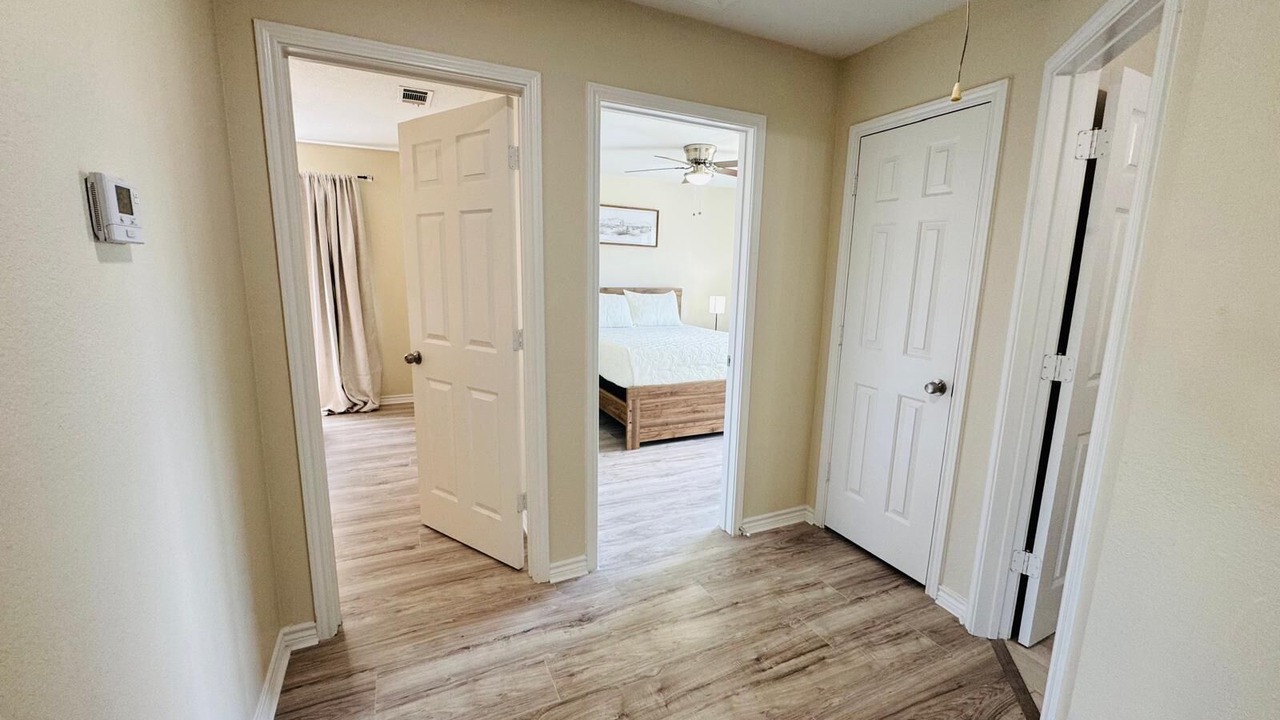 Photo of Bedroom in Southwest Arlington