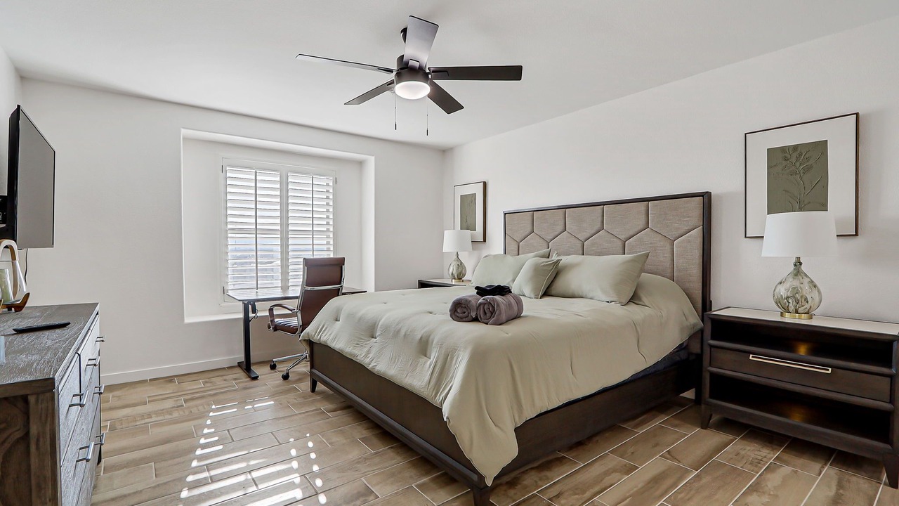 Photo of Bedroom in Biggs Field