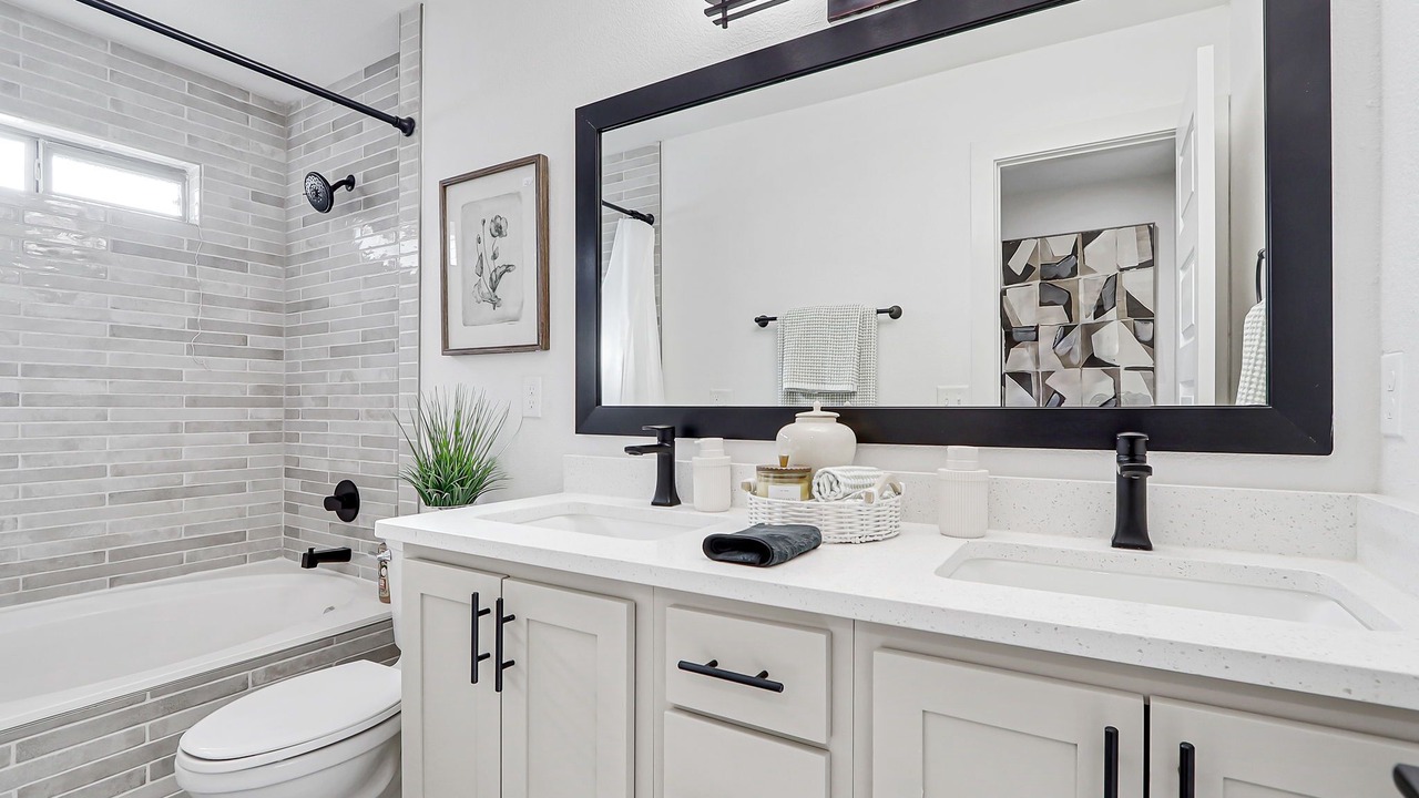 Photo of Bathroom in Biggs Field