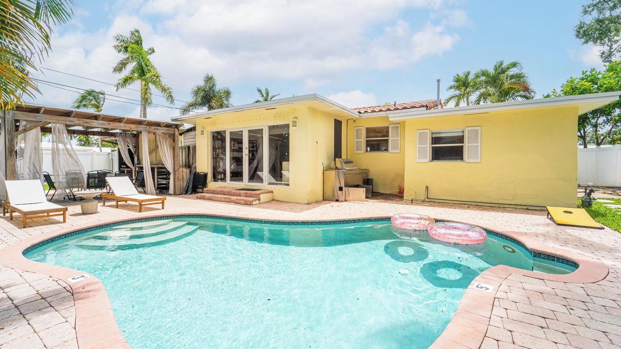 Photo of Outdoor in Garden Isles