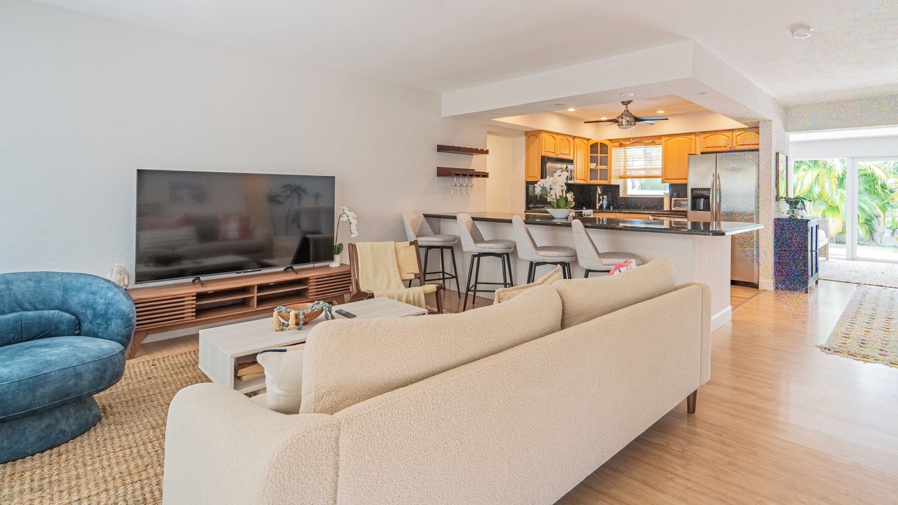 Photo of Livingroom in Garden Isles