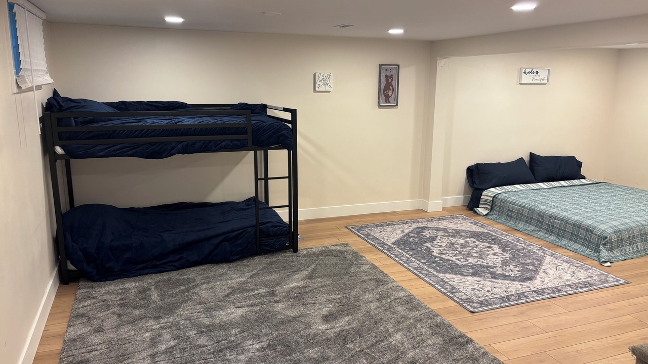 Photo of Bedroom in Foot Hills