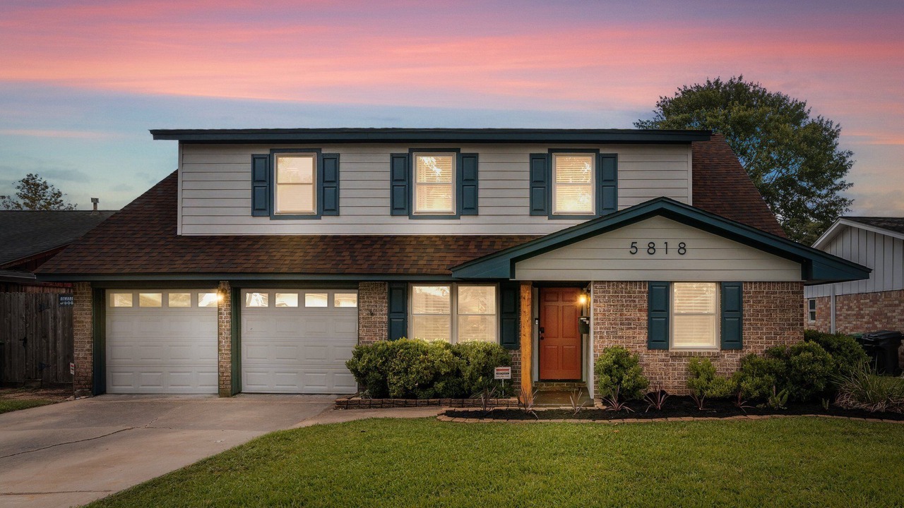 Photo of Outdoor in Garden Oaks