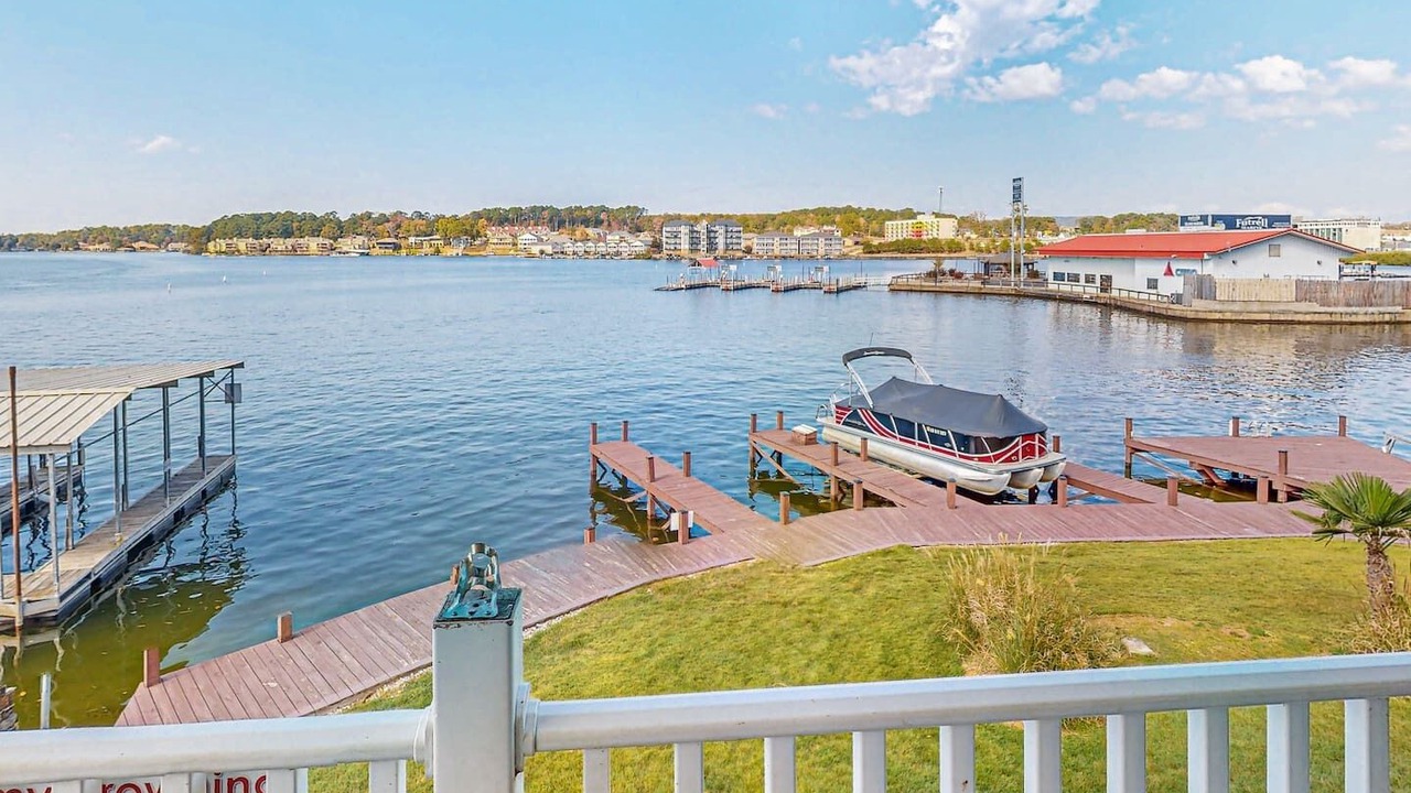 Photo of Outdoor in Lake Hamilton