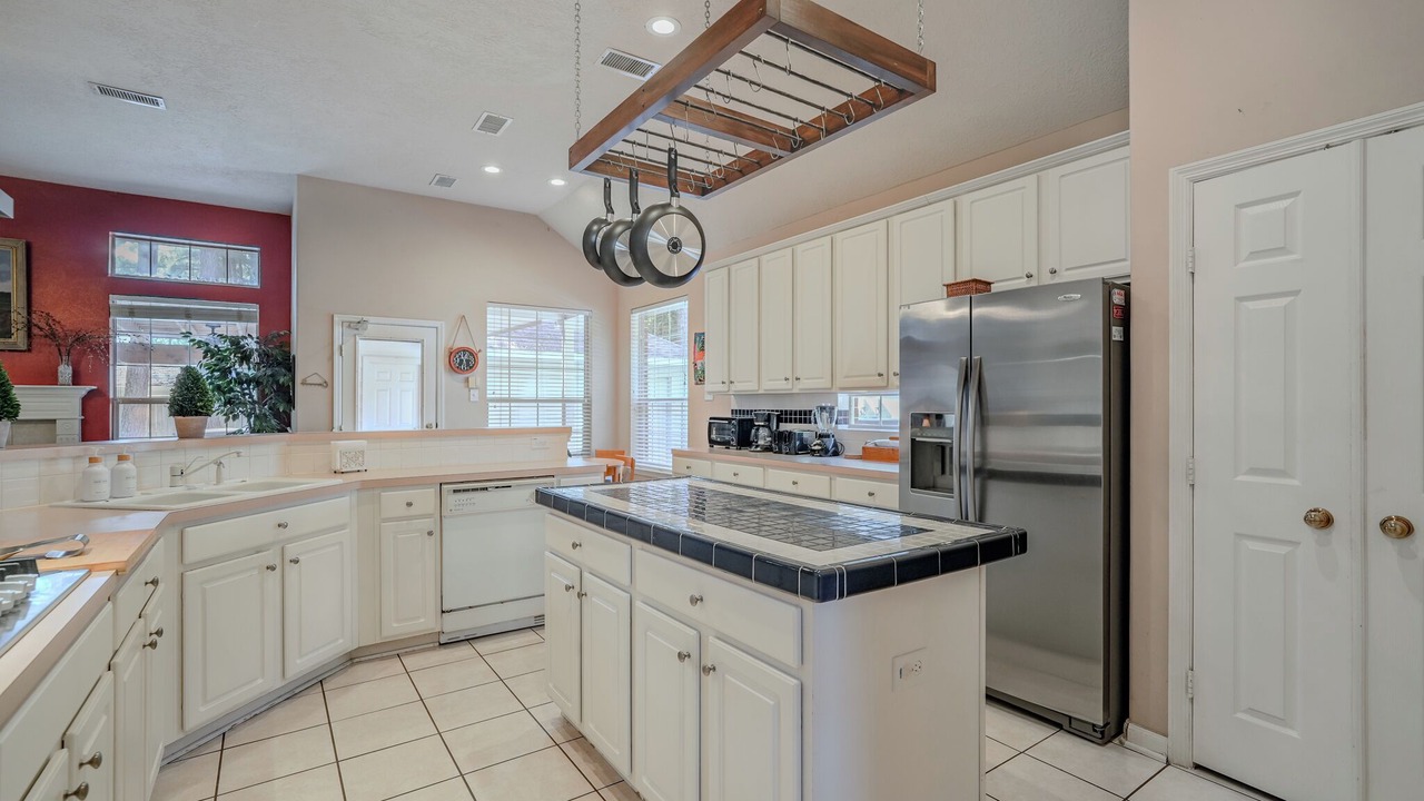 Photo of Kitchen in Alden Bridge
