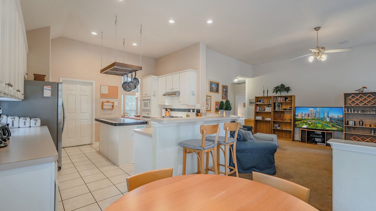 Photo of Kitchen in Alden Bridge