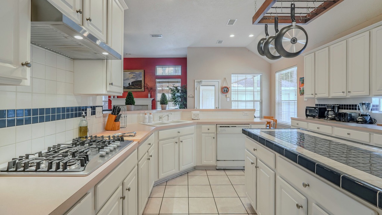 Photo of Kitchen in Alden Bridge