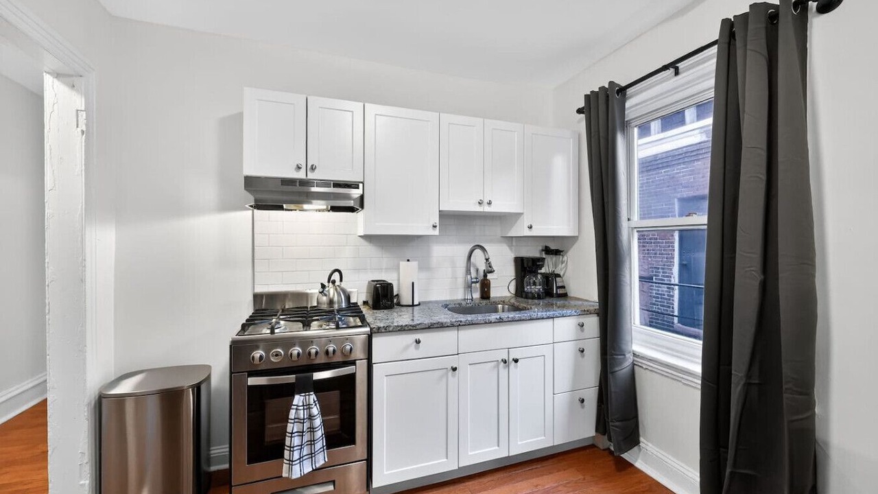Photo of Kitchen in Center City West