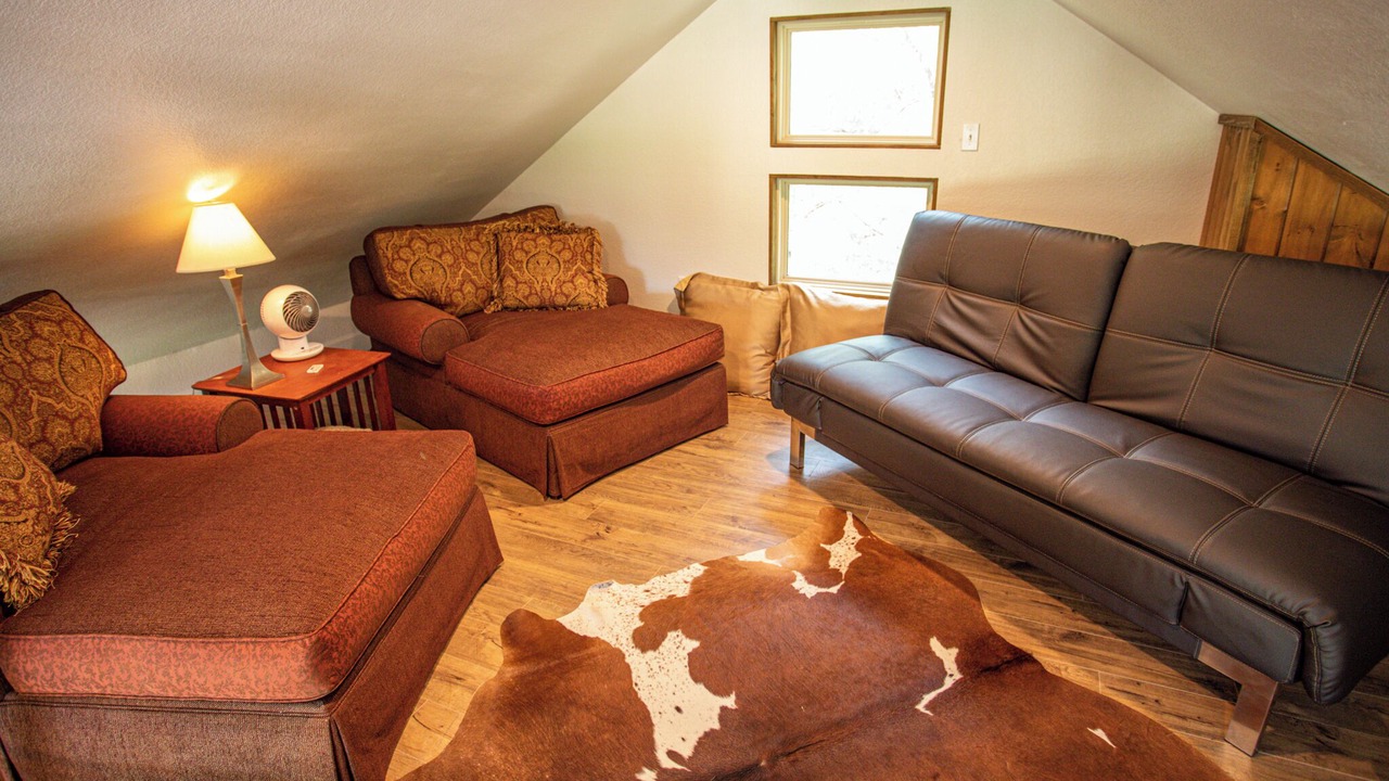 Photo of Livingroom in Smithville