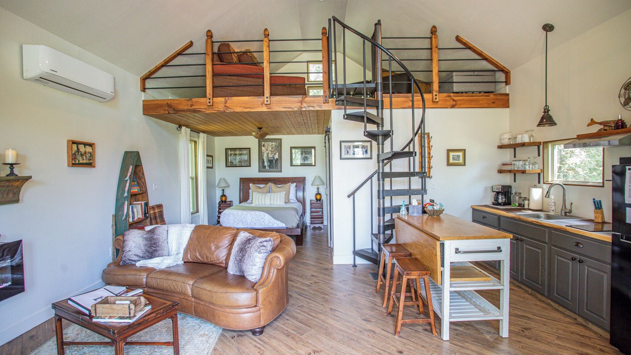 Photo of Livingroom in Smithville