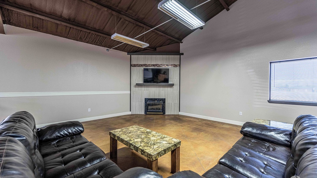 Photo of Livingroom in Big Spring