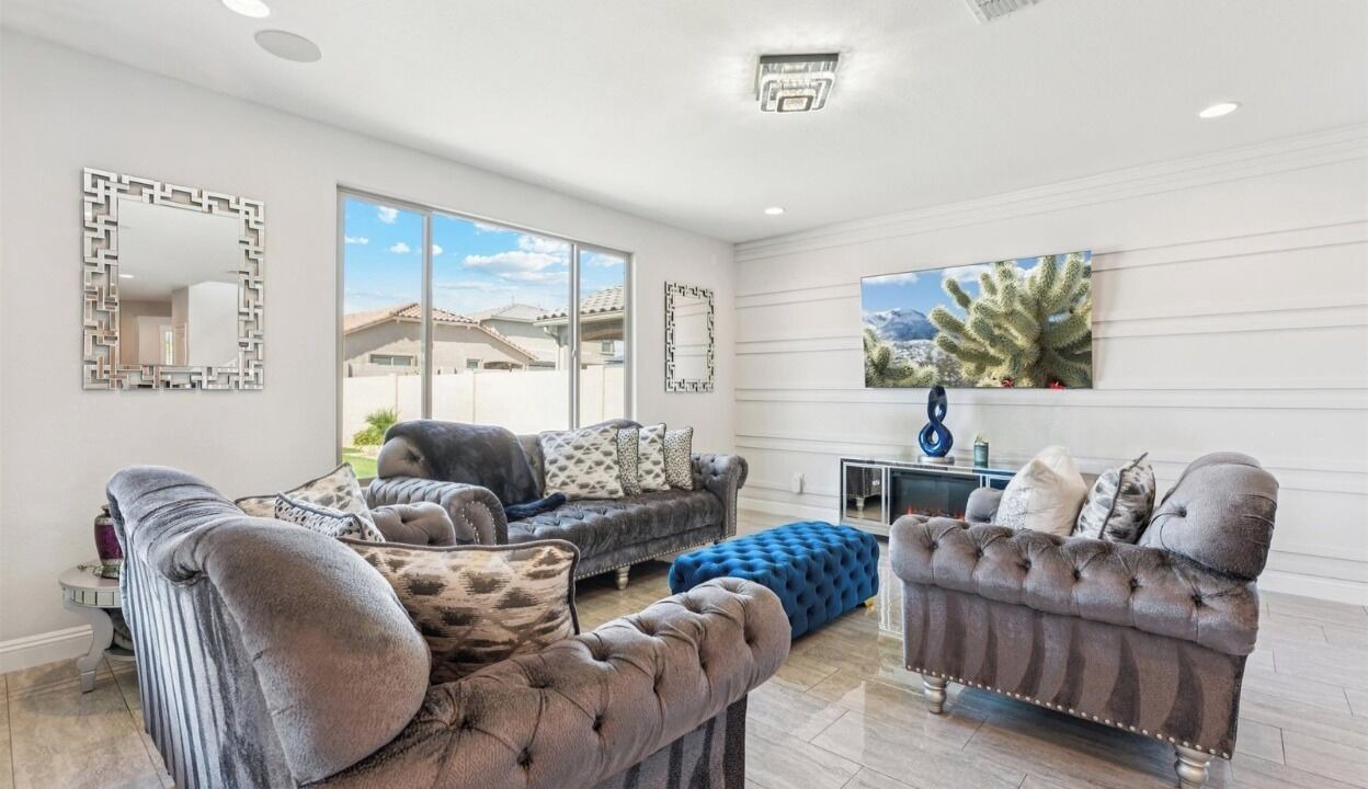 Photo of Livingroom in Glendale