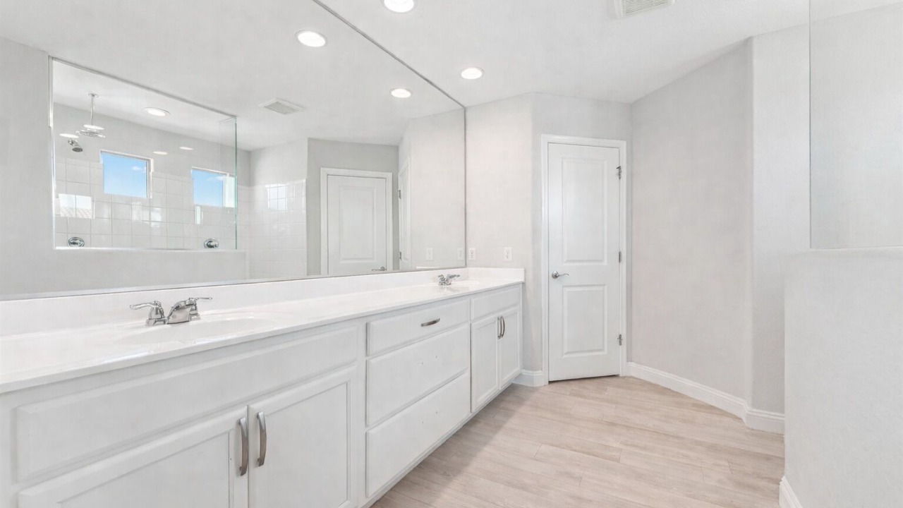 Photo of Bathroom in Glendale