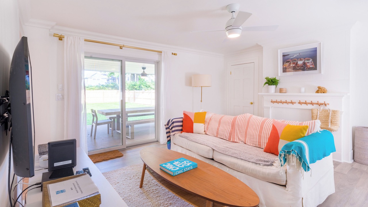 Photo of Livingroom in Greenport