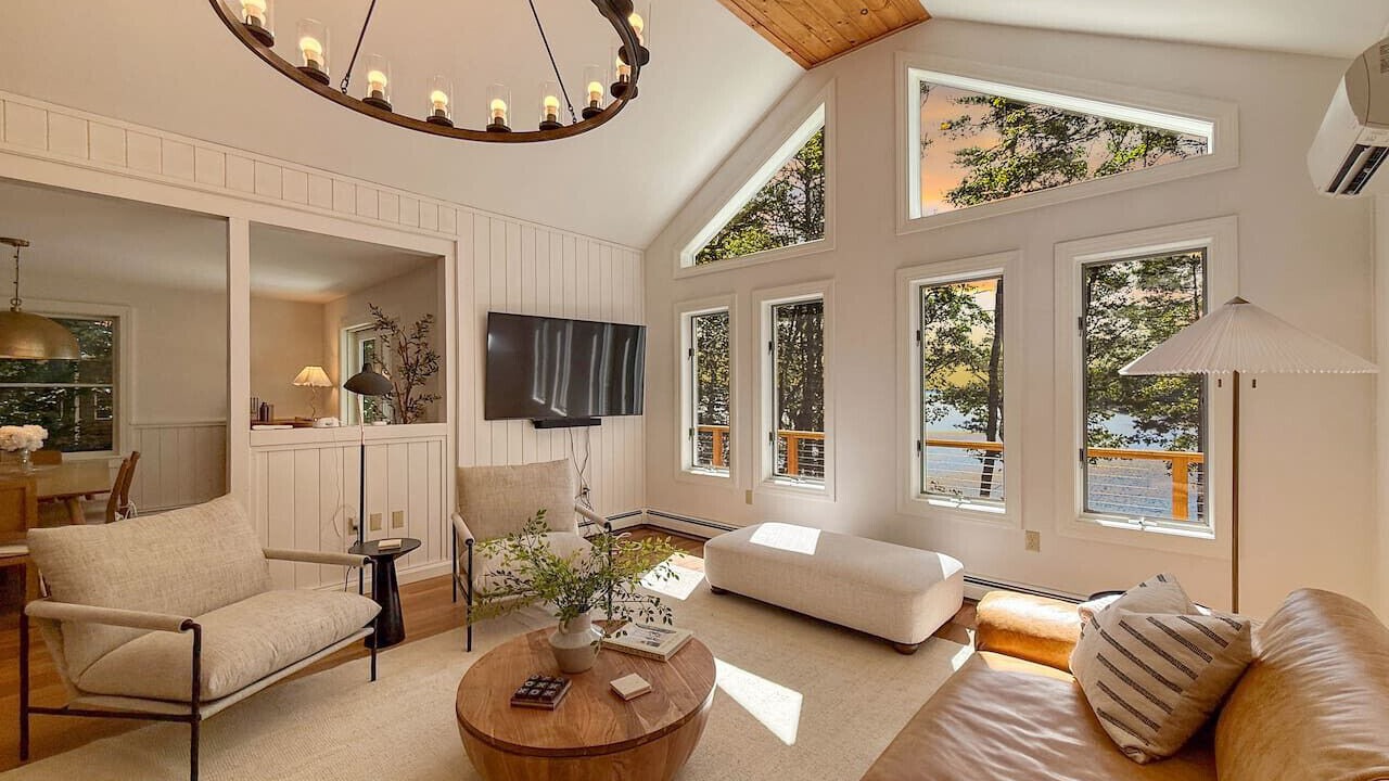 Photo of Livingroom in South Casco