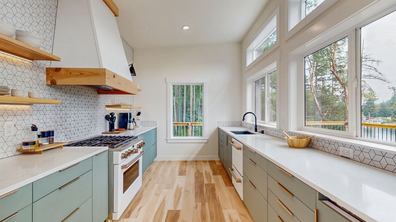 Photo of Kitchen in Anderson Island