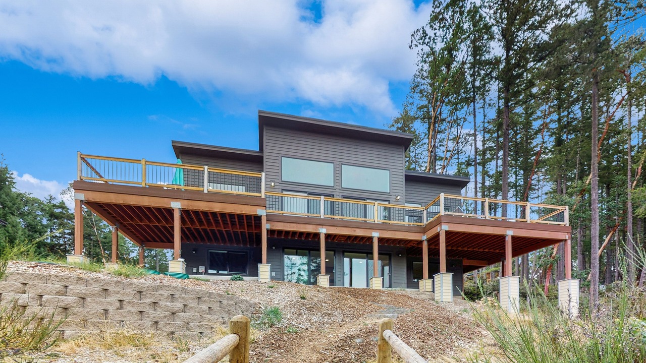 Photo of Outdoor in Anderson Island