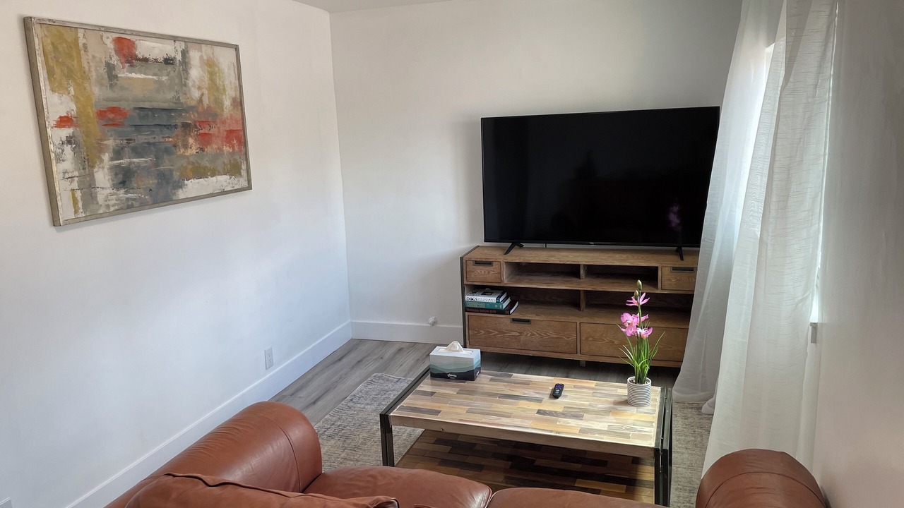 Photo of Livingroom in Downtown Phoenix