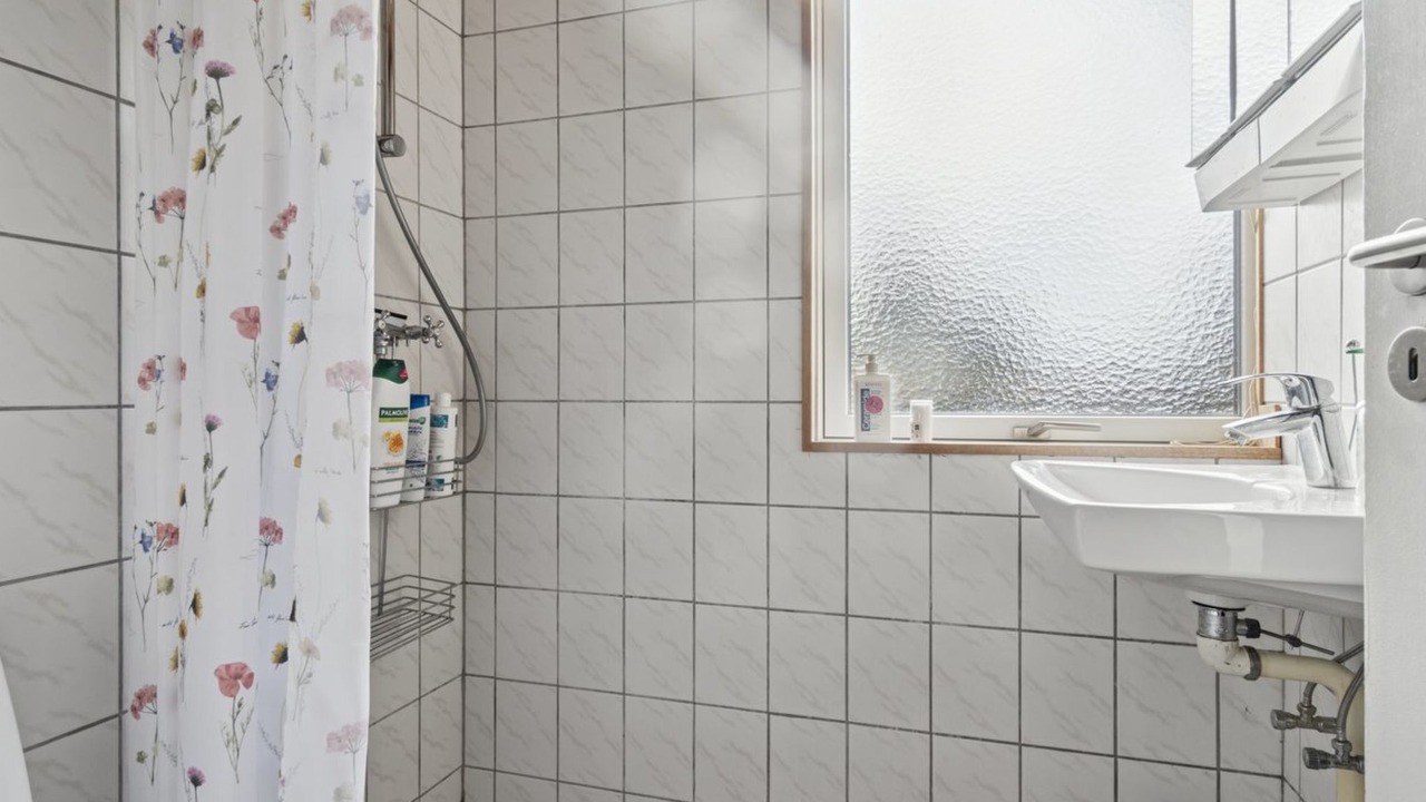 Photo of Bathroom in Arnager