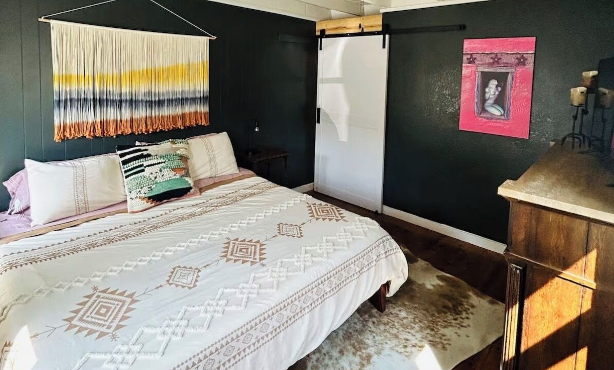 Photo of Bedroom in Whitney