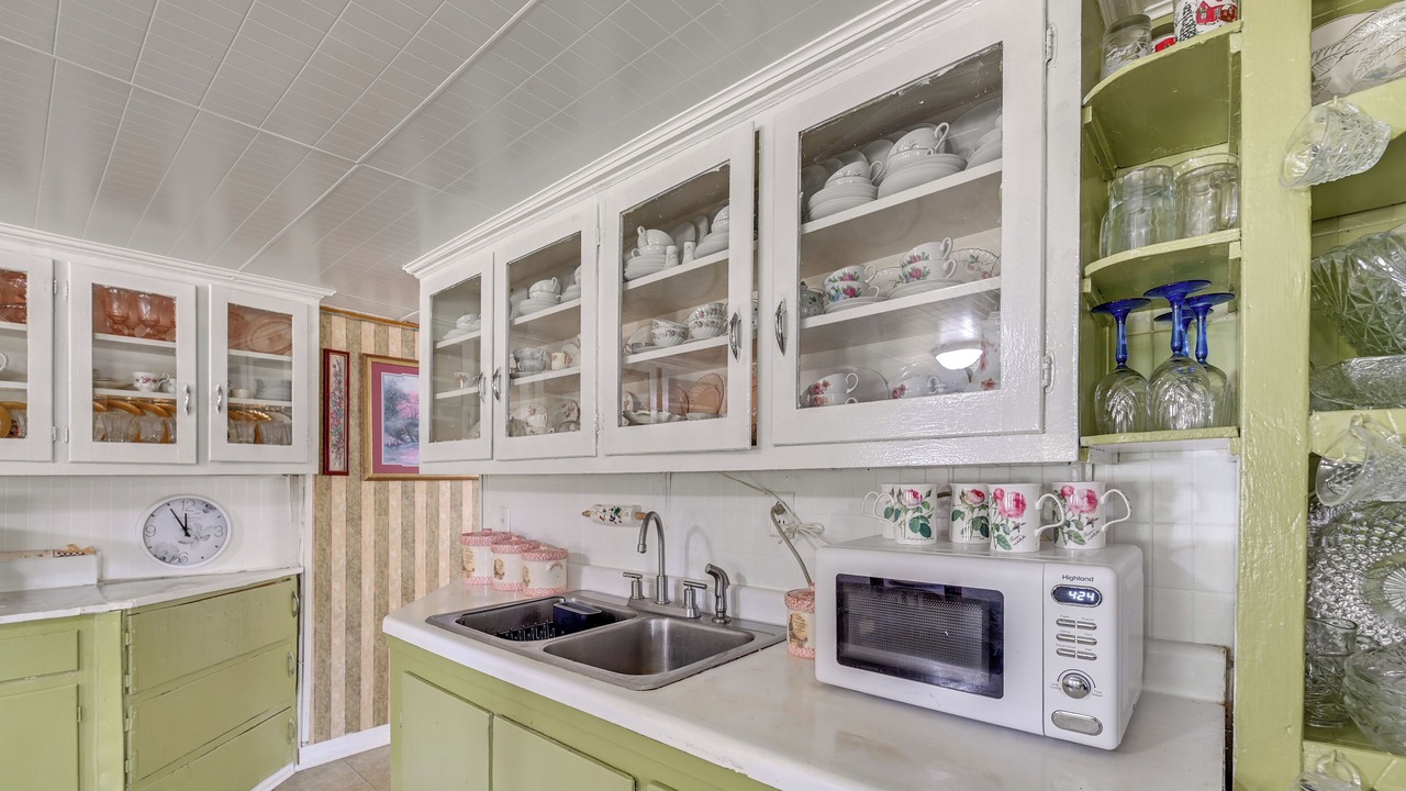 Photo of Kitchen in Waneta