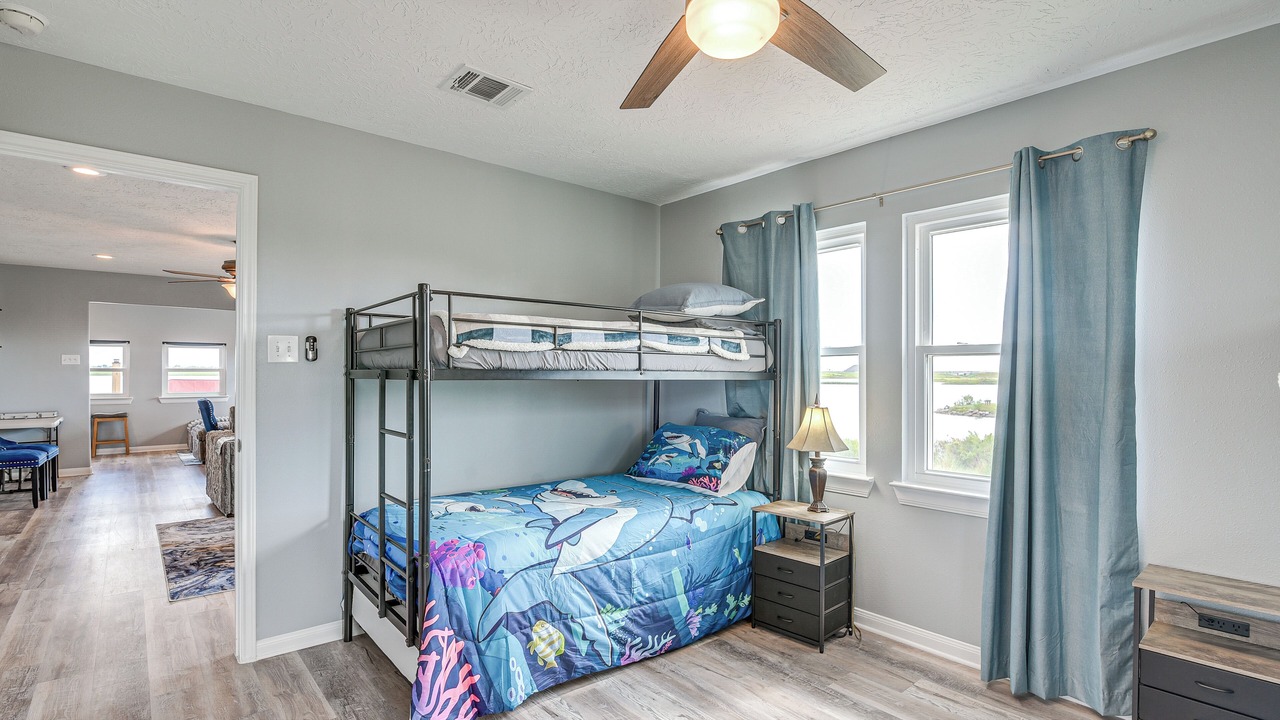 Photo of Bedroom in Hitchcock