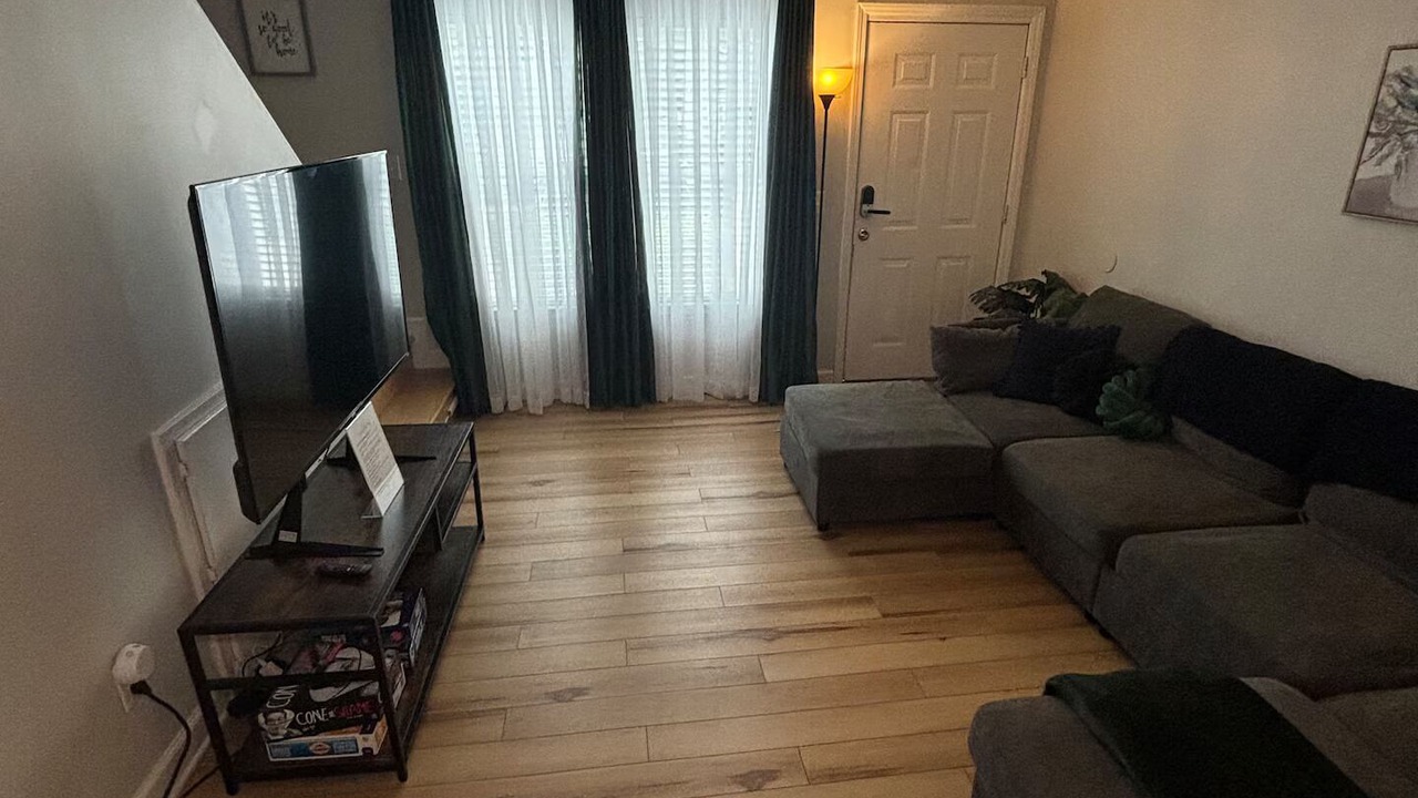 Photo of Livingroom in Earlewood