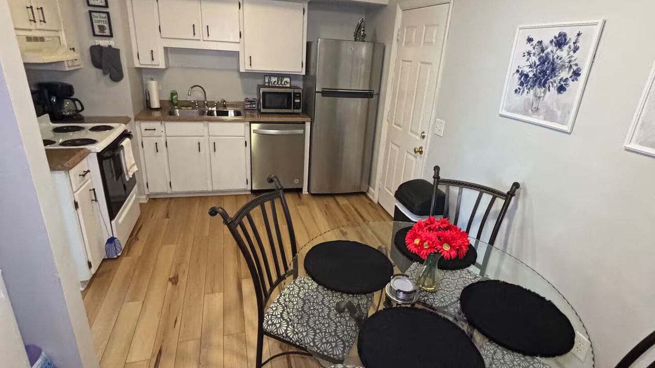 Photo of Kitchen in Earlewood