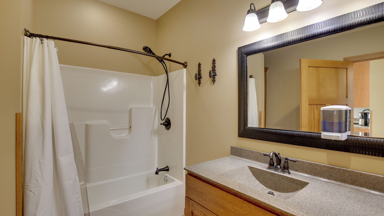 Photo of Bathroom in Lake Park