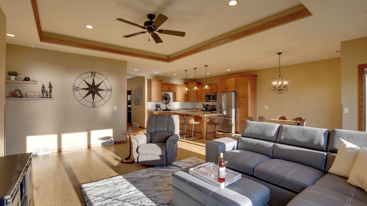 Photo of Livingroom in Lake Park