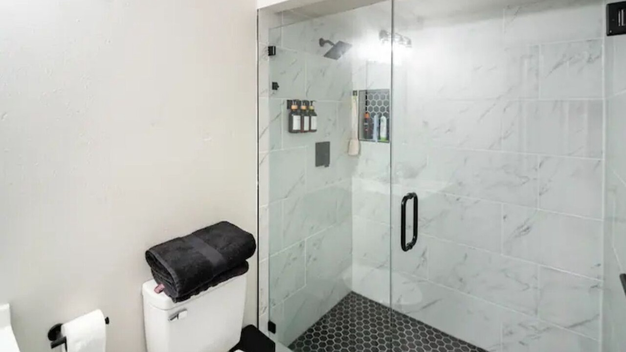 Photo of Bathroom in Allen