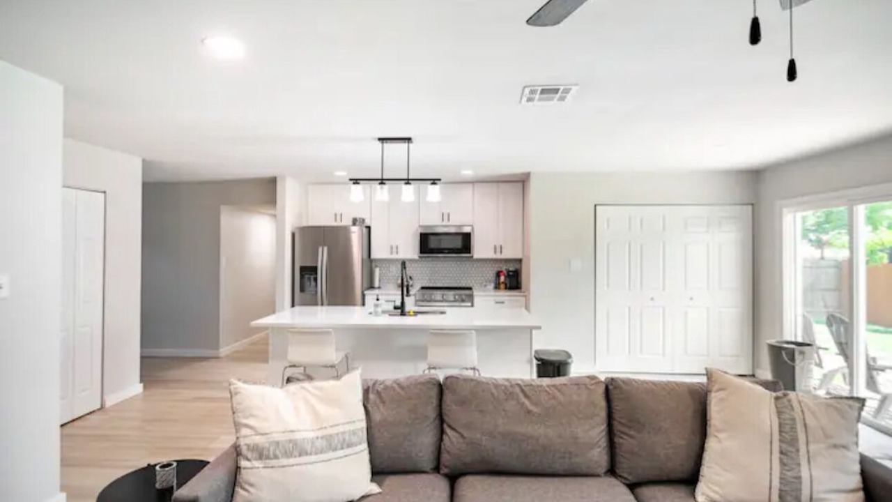 Photo of Livingroom in Allen