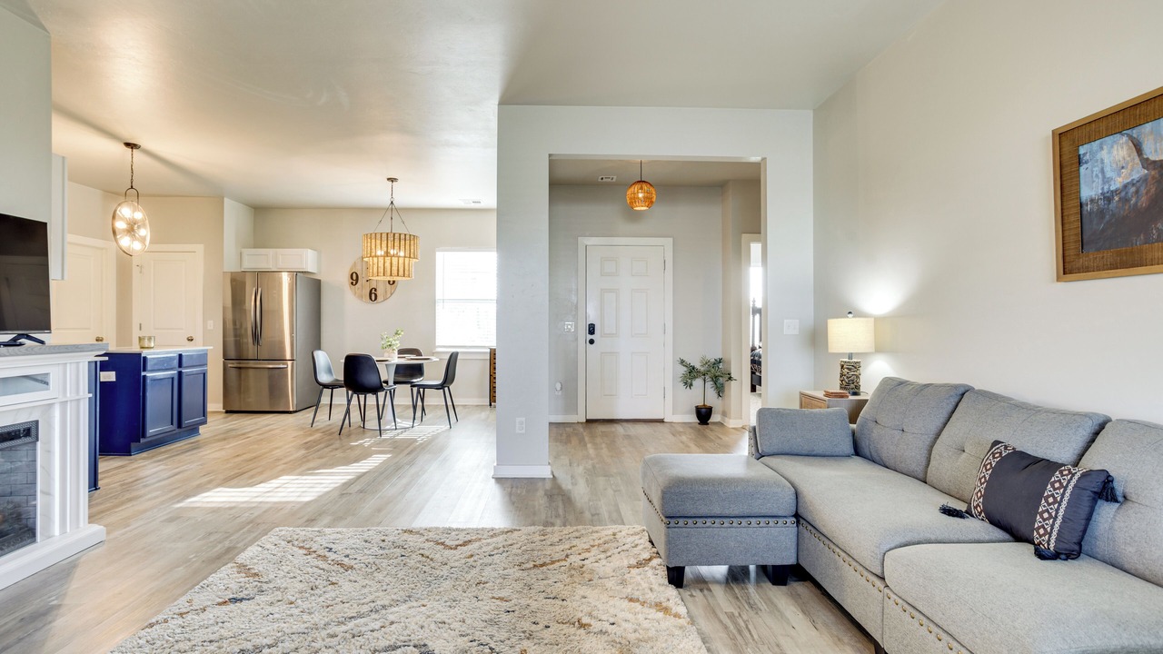 Photo of Livingroom in Edmond