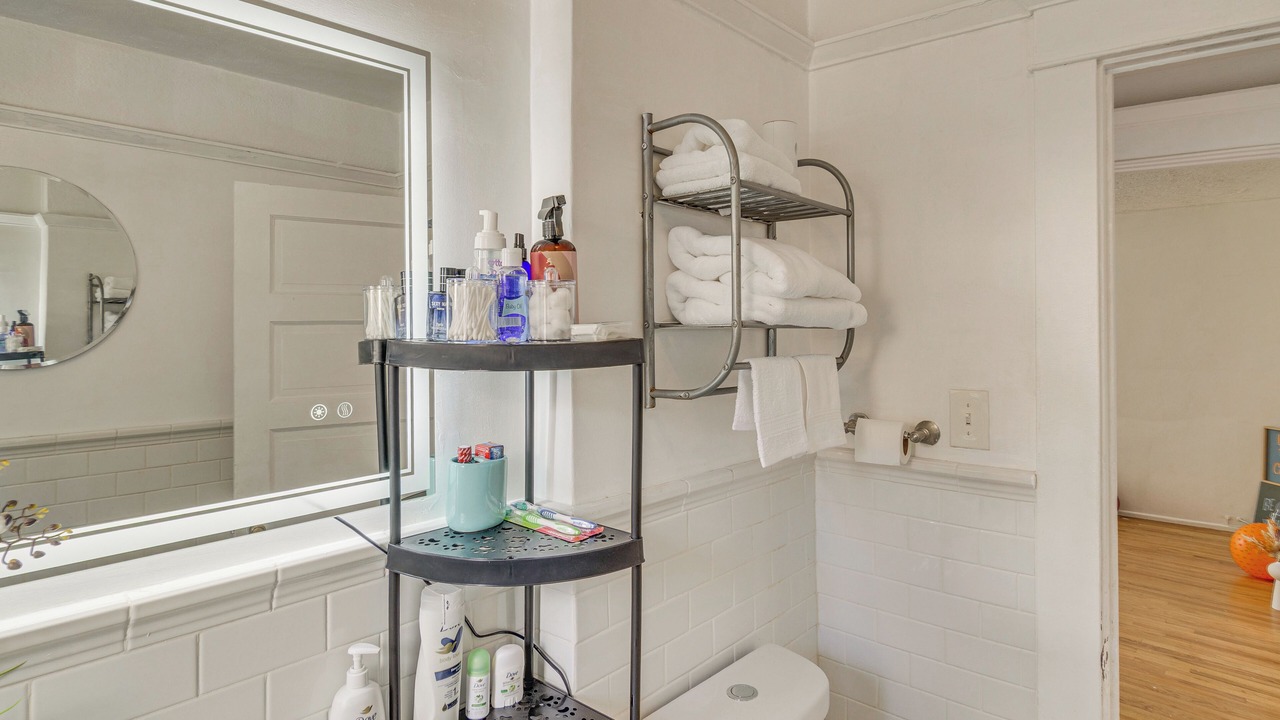Photo of Bathroom in Van Nuys
