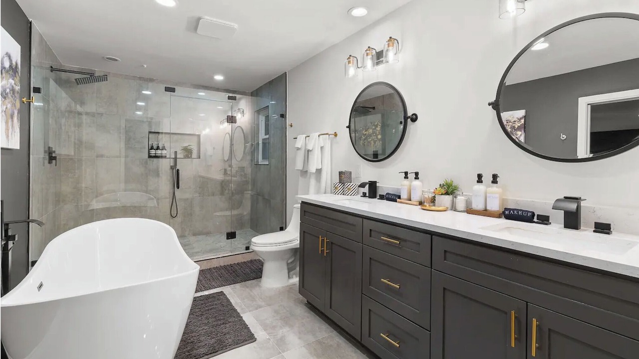 Photo of Bathroom in North Dallas