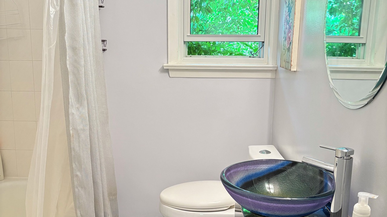 Photo of Bathroom in Willowdale