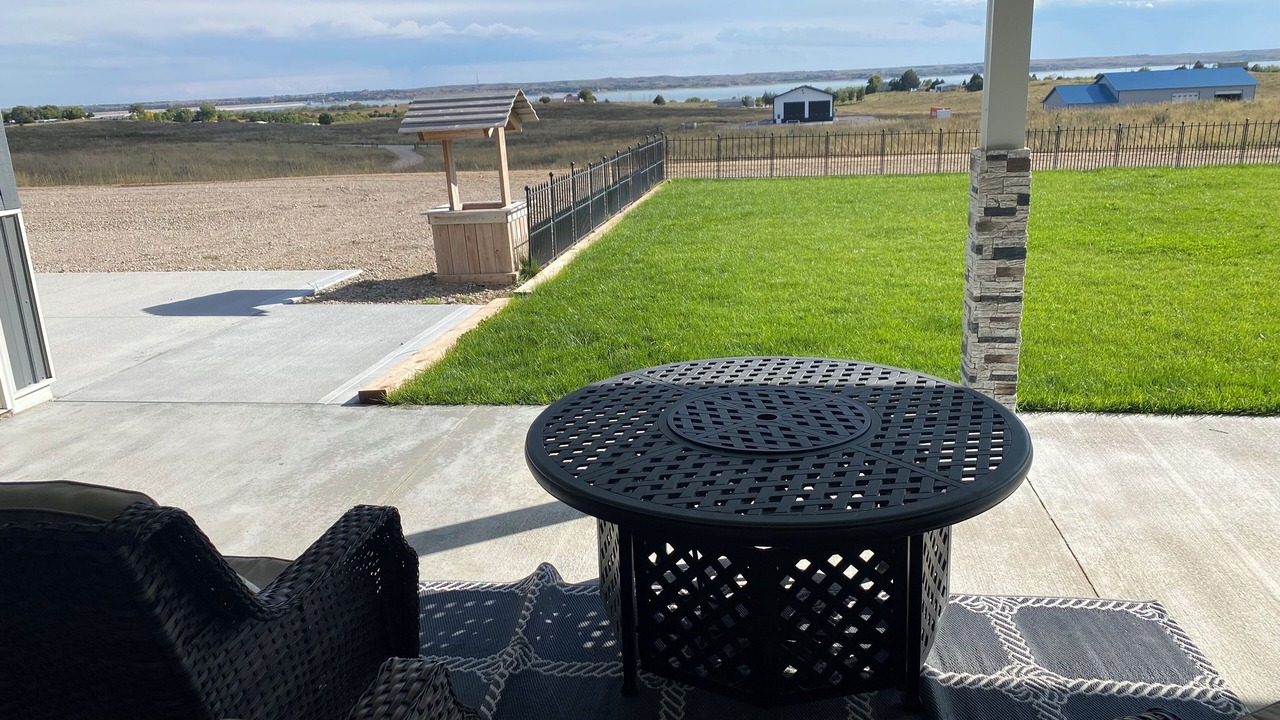 Photo of Patio Balcony in Whitetail