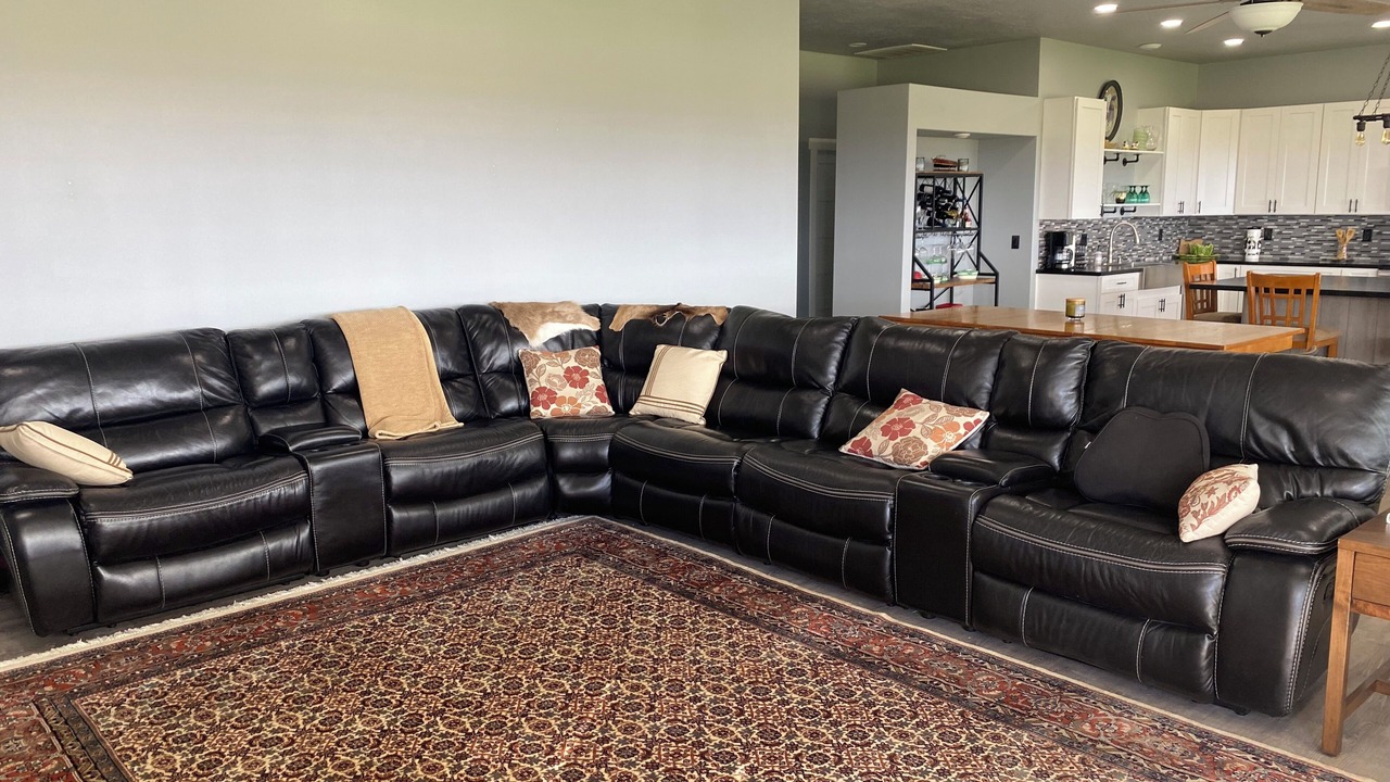 Photo of Livingroom in Whitetail