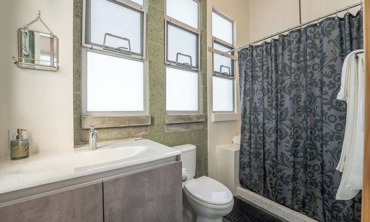 Photo of Bathroom in Logan Heights