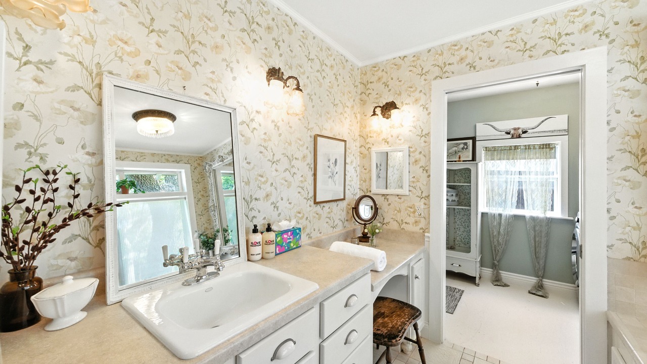 Photo of Bathroom in Dripping Springs