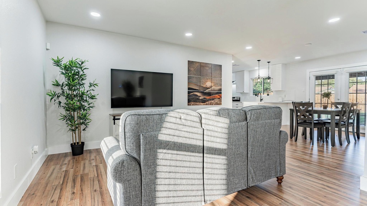 Photo of Livingroom in Central Southwest