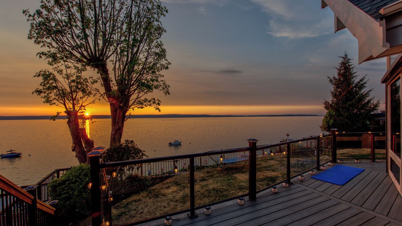 Photo of Patio Balcony in Warm Beach