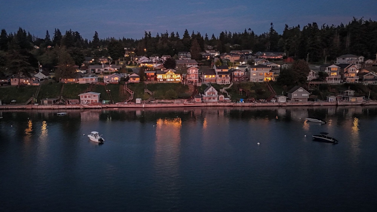 Photo of Others in Warm Beach