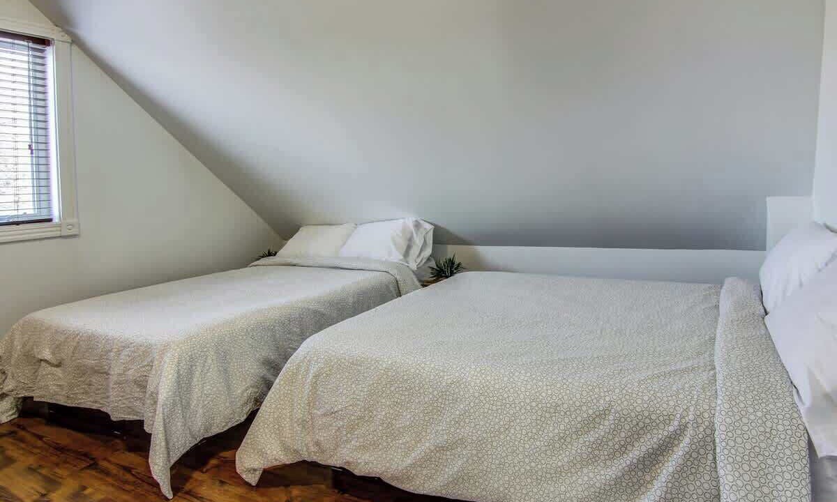 Photo of Bedroom in Saint-David-de-Falardeau